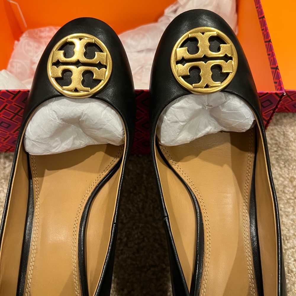 Tory Burch Chelsea shoe